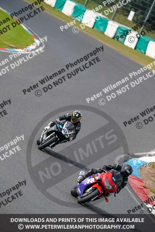 enduro digital images;event digital images;eventdigitalimages;mallory park;mallory park photographs;mallory park trackday;mallory park trackday photographs;no limits trackdays;peter wileman photography;racing digital images;trackday digital images;trackday photos